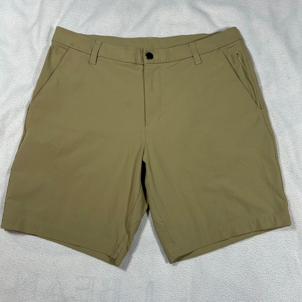 Lululemon Commission Shorts Mens 33 Tan Khaki Warpstreme Chino Golf Performance